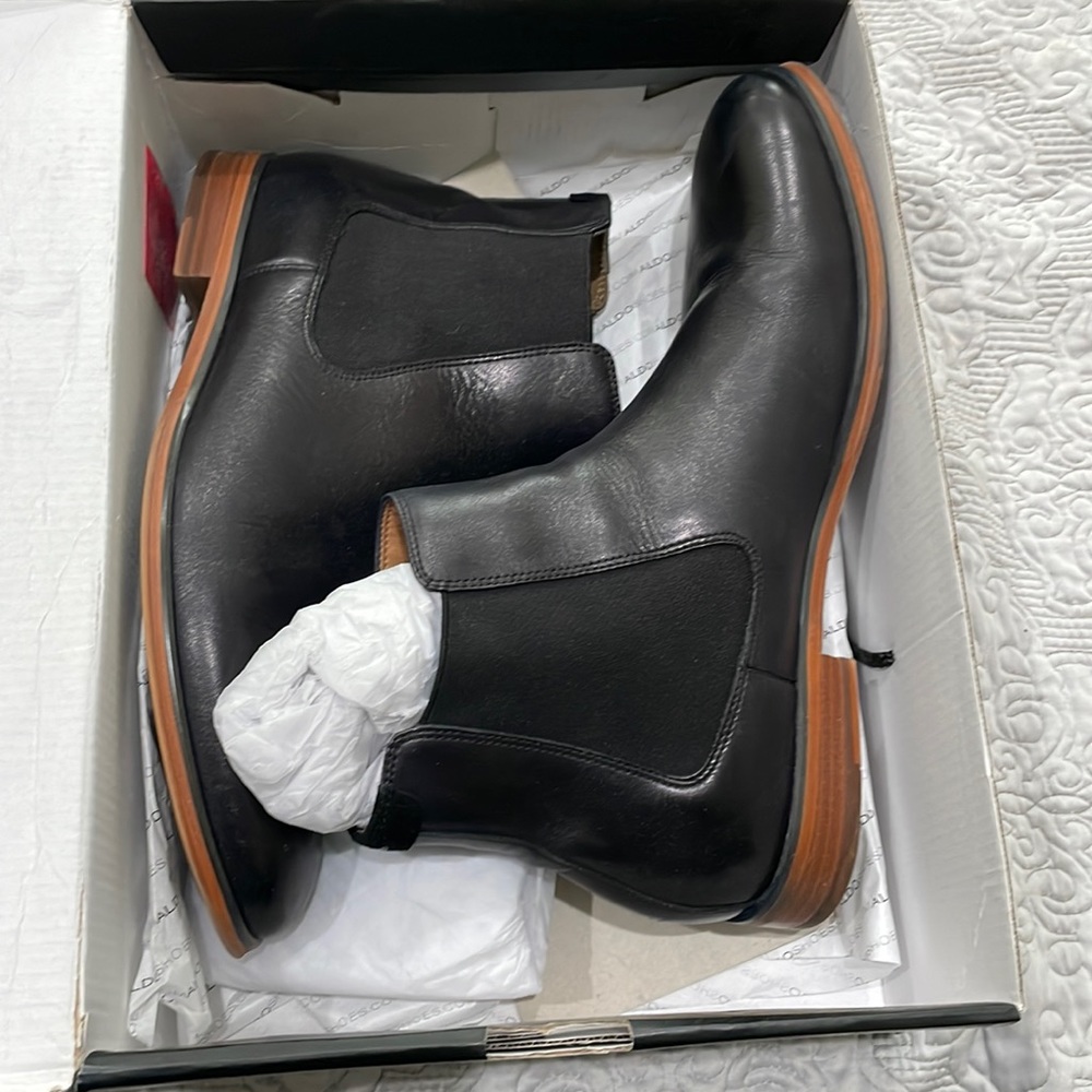 Aldo Mens shoes size 11